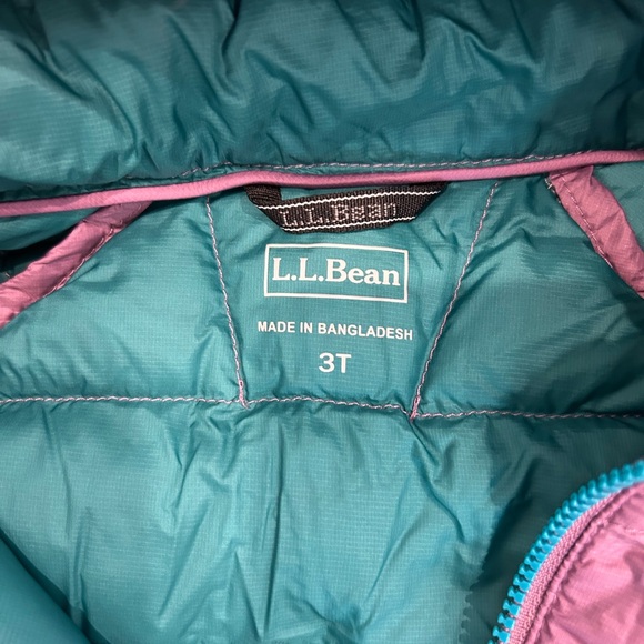 L.L. Bean Toddler Ultralight 650 Down Jacket - Purple -Size 3T - Picture 5 of 6